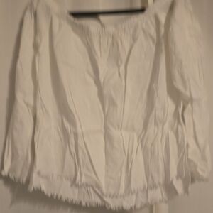 Cloth & Stone Cream Blouse with Raw Hem and Textured Fabric